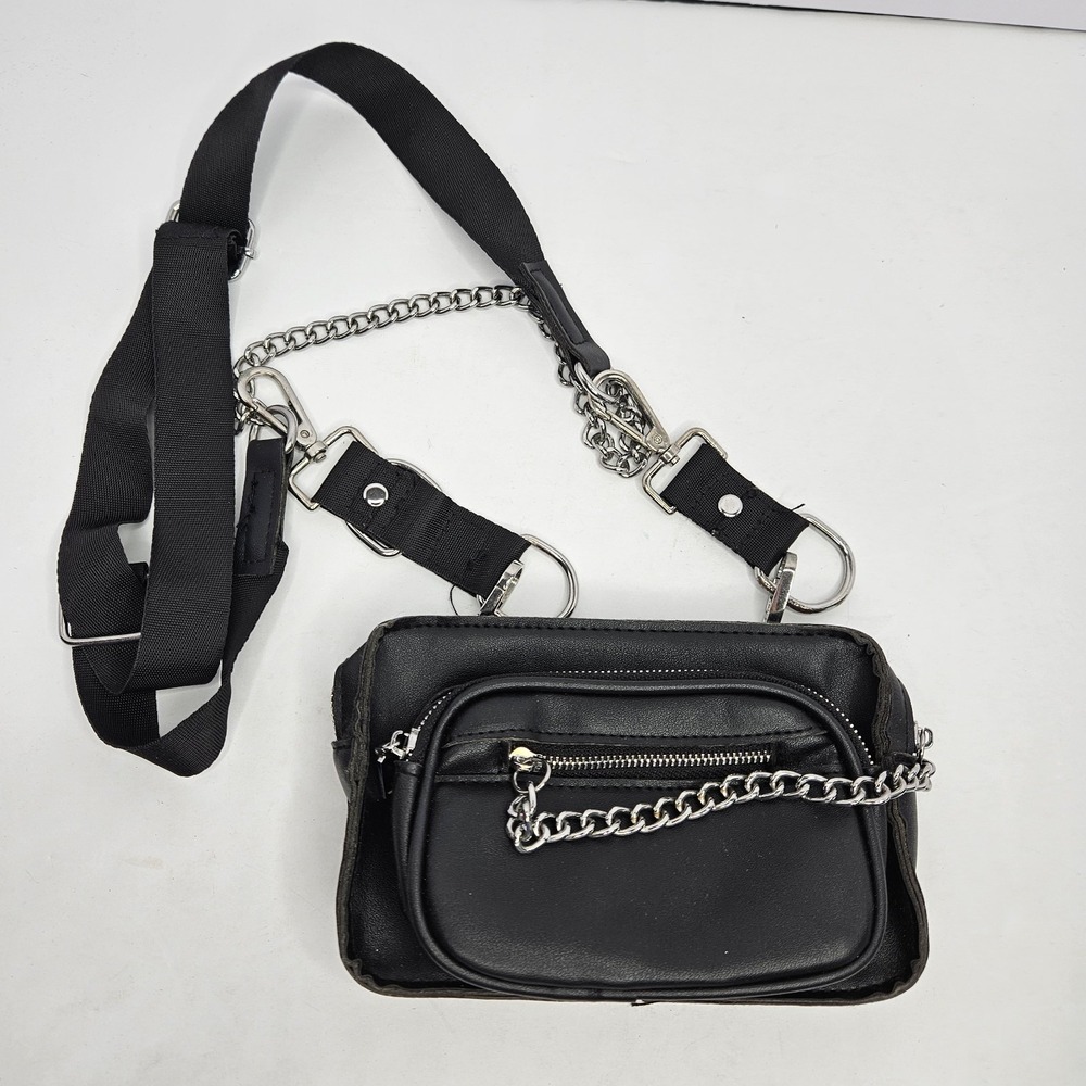Crossbody/Clutch‎ Black With Chains